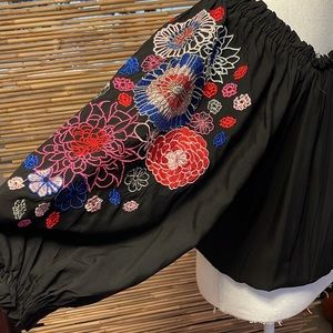Anthropologie Solitaire STUNNING Embroidered Off The Shoulder Blouse